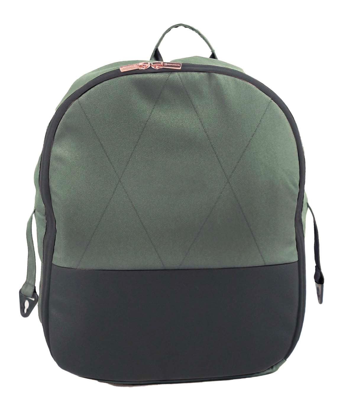 Leonie Essential