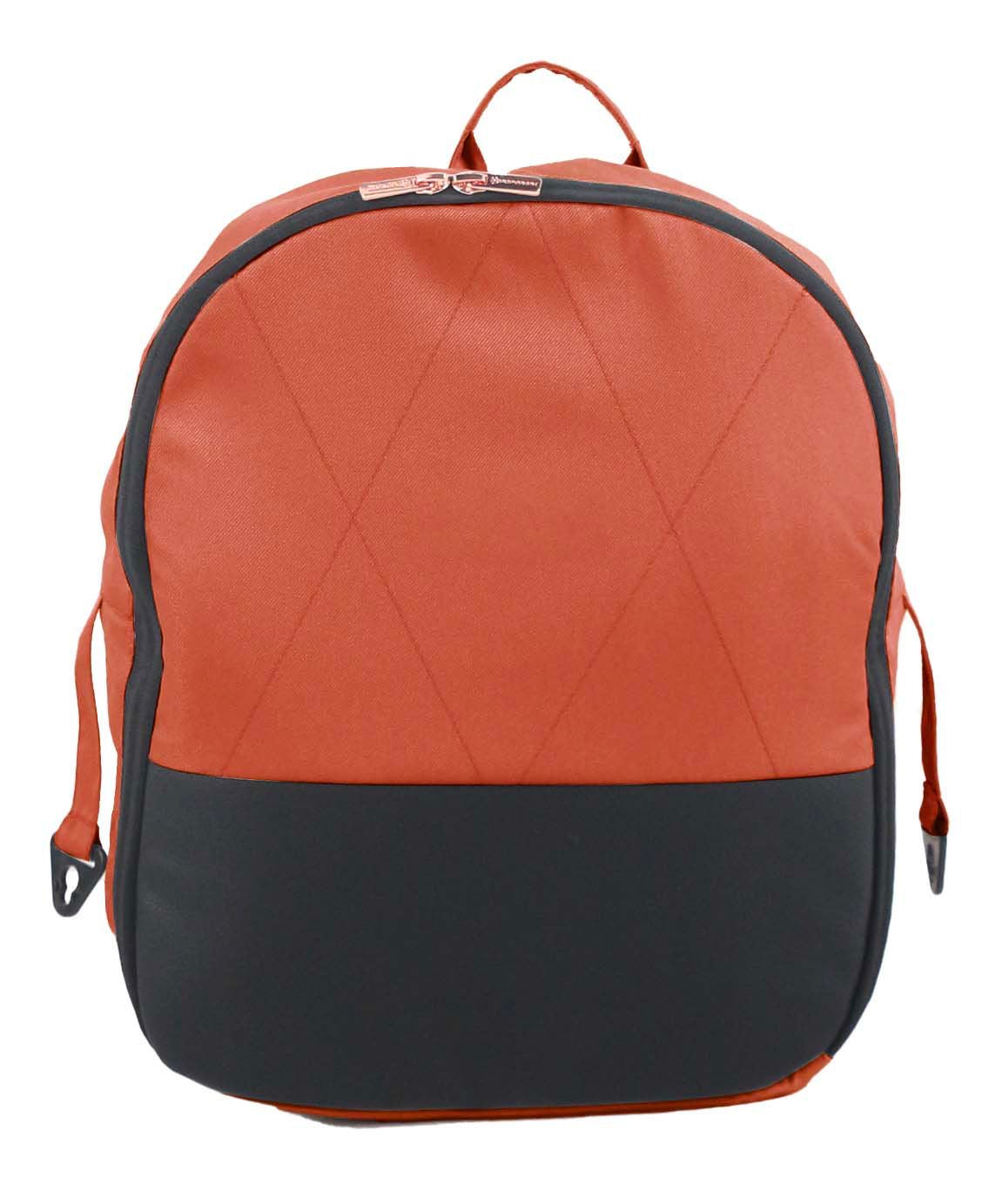 Leonie Essential